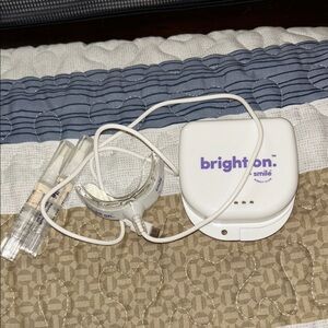 NEW NOT USED Smile Direct Club Bright on Teeth Whitening Accelerator Light & Gel